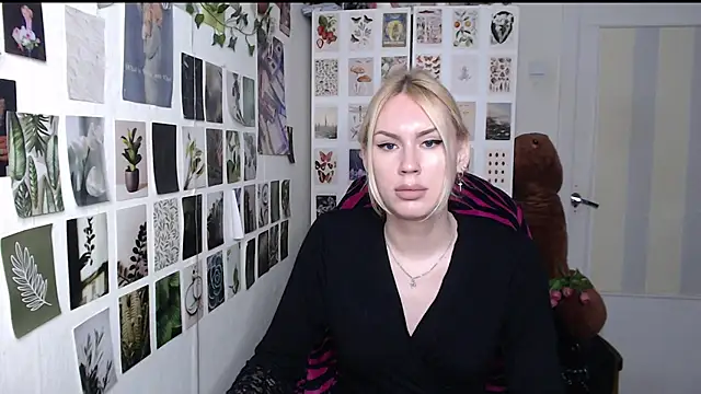Snapshot of CapriScorpion chatting on 15, 6, 2026 CapriScorpion online show from 15, 6, 2026