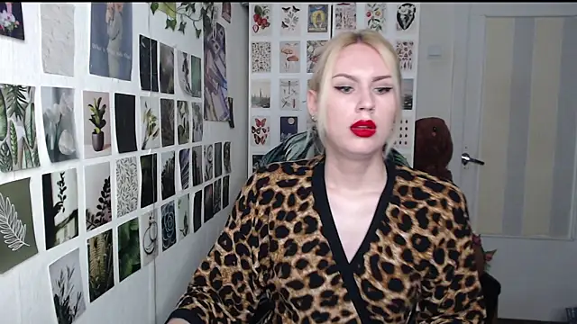 Snapshot of CapriScorpion chatting on 12, 6, 2026 CapriScorpion online show from 12, 6, 2026