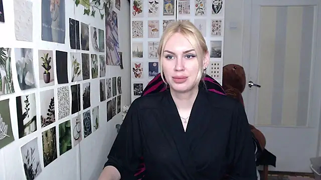 Snapshot of CapriScorpion chatting on 4, 7, 2026 CapriScorpion online show from 4, 7, 2026