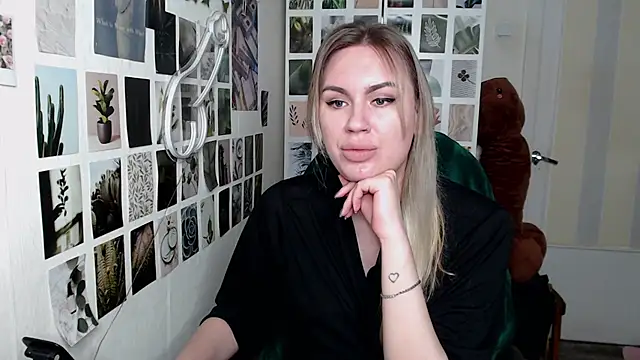 CapriScorpion online show from 1, 10, 2025