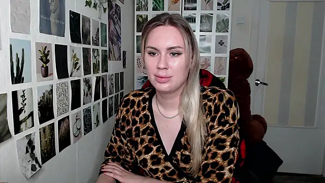 CapriScorpion online show from 11, 9, 2025