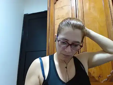 Snapshot of mademonsexy chatting on 6, 6, 2026 mademonsexy online show from 6, 6, 2026