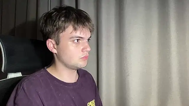 Snapshot of superfluboy_ chatting on 26, 10, 2025 superfluboy online show from 26, 10, 2025