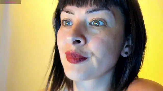 Snapshot of queen_fetish chatting on 29, 10, 2025 queen fetish online show from 29, 10, 2025