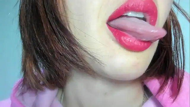 Snapshot of queen_fetish chatting on 24, 2, 2026 queen fetish online show from 24, 2, 2026