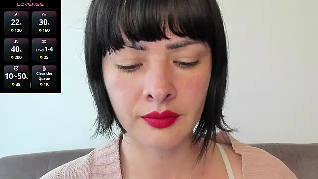 Snapshot of queen_fetish chatting on 13, 2, 2025 queen fetish online show from 13, 2, 2025