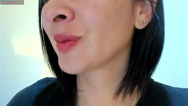 Snapshot of queen_fetish chatting on 9, 9, 2025 queen fetish online show from 9, 9, 2025