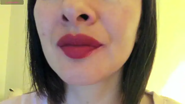 Snapshot of queen_fetish chatting on 17, 9, 2025 queen fetish online show from 17, 9, 2025