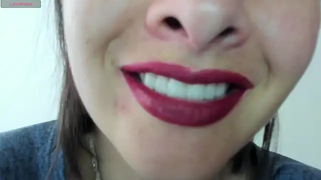 Snapshot of queen_fetish chatting on 16, 11, 2025 queen fetish online show from 16, 11, 2025