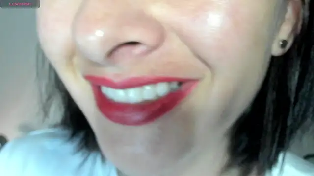 queen fetish online show from 5, 12, 2025