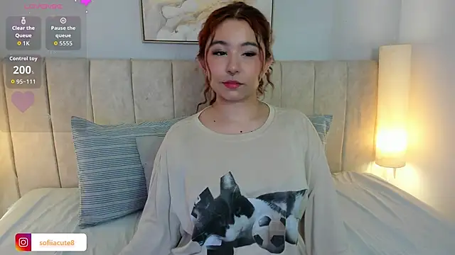 Atenea cuteee online show from 12, 11, 2025