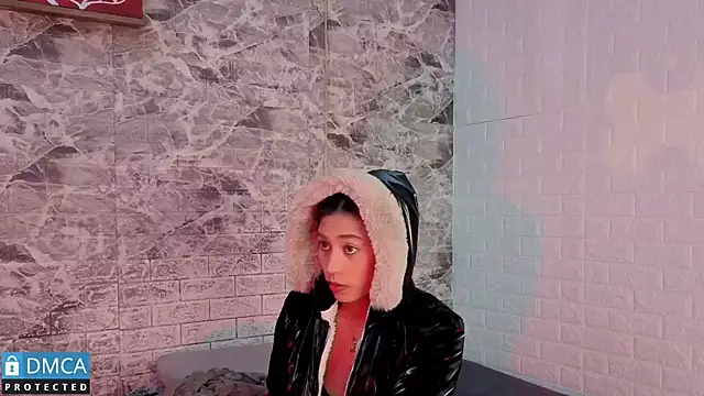 CarolRodriguez  online show from 15, 11, 2025