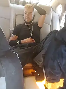 prettyboi6992 online show from 20, 3, 2025