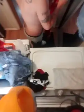 prettyboi6992 online show from 23, 2, 2026