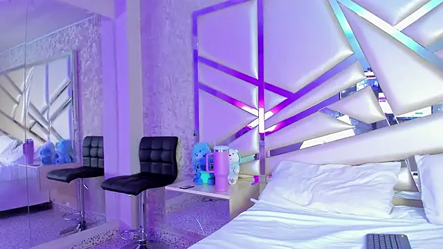 Miia002 online show from 7, 4, 2026