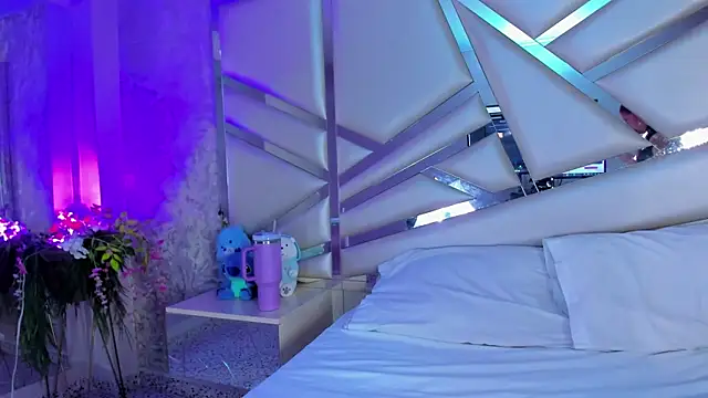 Miia002 online show from 16, 4, 2026