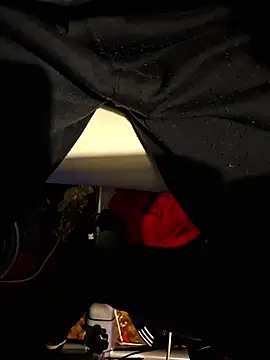 FreezingTie850 online show from 16, 4, 2026