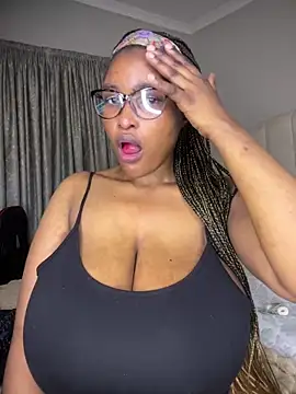 Bustygoddess32 online show from 15, 5, 2026