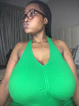 Bustygoddess32 online show from 19, 3, 2026