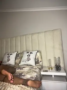 Bustygoddess32 online show from 20, 3, 2026