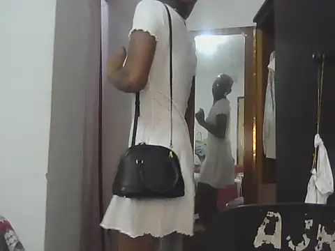 Sexxybella27 online show from 25, 10, 2025