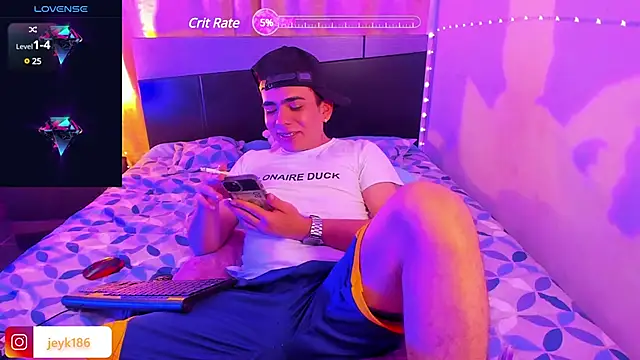 Jey keler1 online show from 4, 3, 2025