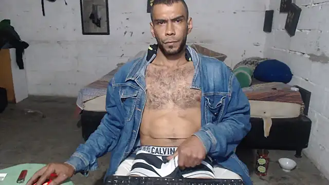 erik alexander online show from 18, 11, 2025