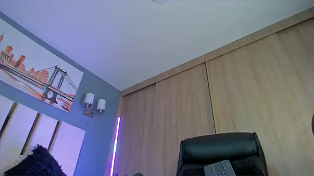 Bambi gurl online show from 21, 2, 2026