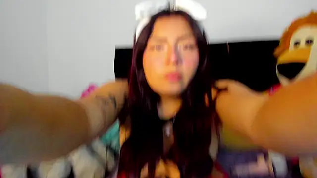 Charlotte cutee18 online show from 3, 6, 2026