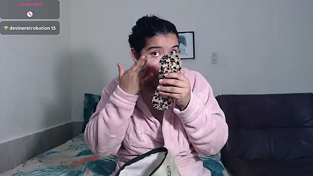 agata 22 online show from 3, 2, 2026