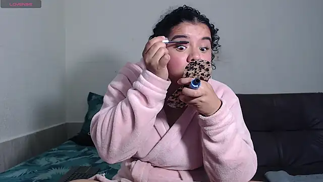 agata 22 online show from 25, 11, 2025