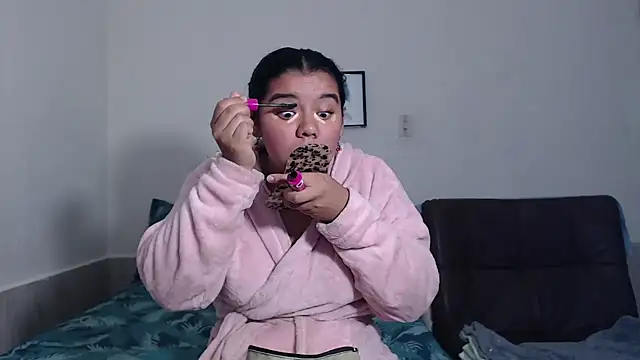 agata 22 online show from 14, 4, 2026