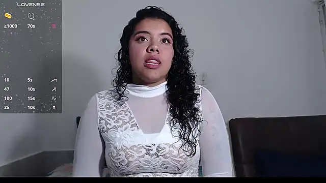 agata 22 online show from 31, 1, 2025