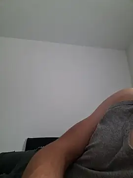 suarez1235 online show from 17, 11, 2025