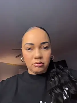DestineeJayde online show from 3, 5, 2026