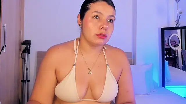miaa daniels online show from 22, 7, 2026