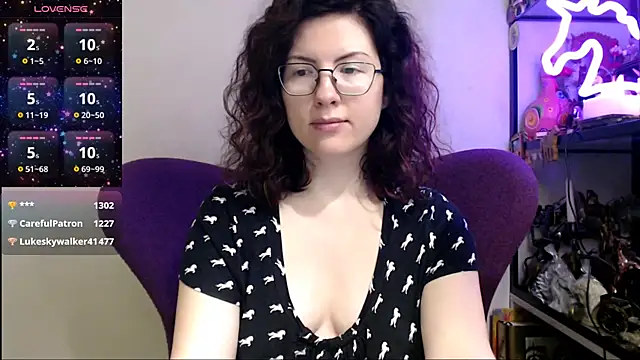 vaders daughter online show from 20, 12, 2025