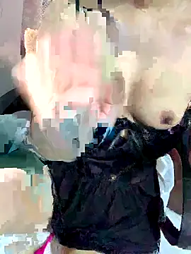 -Meomeo- online show from 17, 11, 2025