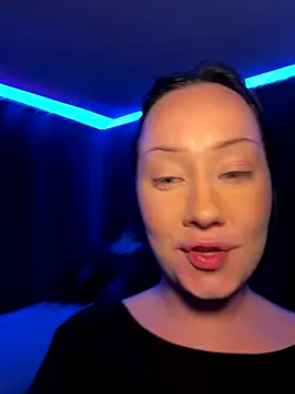 RollingGirls online show from 30, 11, 2025