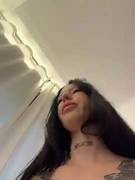 BellaGiaxx online show from 5, 2, 2026