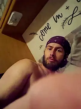 cdressupdiva online show from 4, 11, 2025