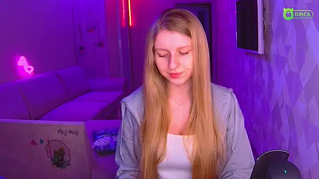 Snapshot of AmaliaQueen chatting on 7, 12, 2024 AmaliaQueen online show from 7, 12, 2024