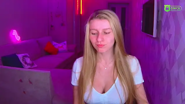 AmaliaQueen online show from 15, 12, 2025