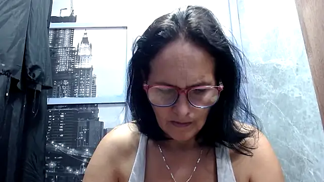 Nastylatinaxxx online show from 15, 4, 2026