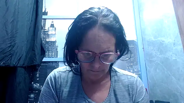 Nastylatinaxxx online show from 1, 11, 2025