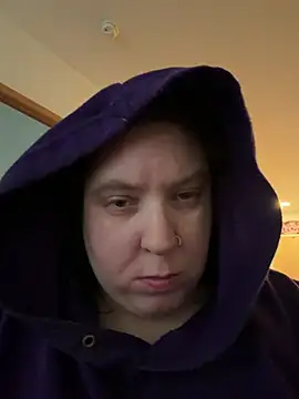 Sexy Little SlutAriel online show from 14, 5, 2026