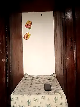 The-Peach-Flexer online show from 24, 9, 2025