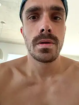 Snapshot of mightgogay chatting on 19, 9, 2025 mightgogay online show from 19, 9, 2025