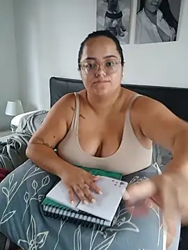 RachellGraham online show from 4, 7, 2026