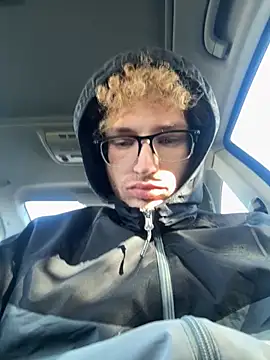 CreamyAustin online show from 31, 10, 2025